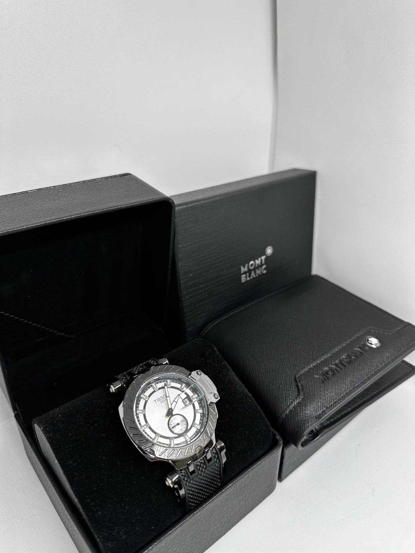 Reloj Tissot + Billtera MontBlanc. RTB02